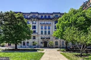 700 Washington Pl, Baltimore, MD 21201 - Photo 1