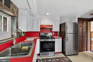 5019 Wetheredsville Rd, Baltimore, MD 21207 - Photo 11