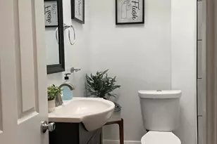 4255 Nicholas Ave, Baltimore, MD 21206 - Photo 23