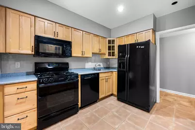 16 Cross Keys Road #16E, Baltimore, MD 21210 - Photo 9