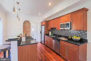 140 S Curley, Baltimore, MD 21224 - Photo 17
