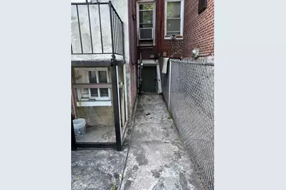 2545 Robb Street, Baltimore, MD 21218 - Photo 11