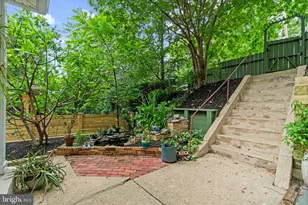 2273 Park Hill Ave, Baltimore, MD 21211 - Photo 5