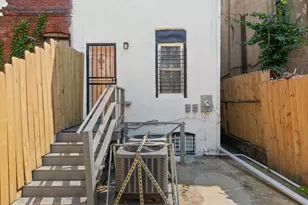 1810 W Lexington St, Baltimore, MD 21223 - Photo 35