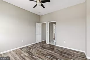 1001 S Carey St, Baltimore, MD 21223 - Photo 29