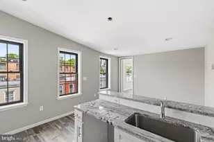 1001 S Carey St, Baltimore, MD 21223 - Photo 25