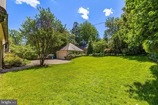 209 E Highfield Rd, Baltimore, MD 21218 - Photo 5