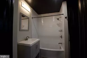 502 S Bradford St, Baltimore, MD 21224 - Photo 23