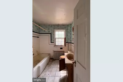 5906 Ayleshire Road, Baltimore, MD 21239 - Photo 29