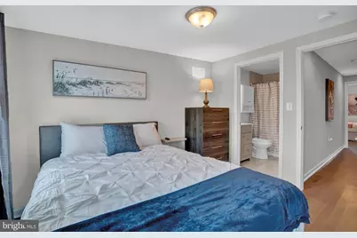 2117 E Chase Street, Baltimore, MD 21213 - Photo 11