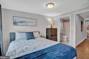2117 E Chase St, Baltimore, MD 21213 - Photo 11