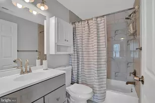 2117 E Chase St, Baltimore, MD 21213 - Photo 13