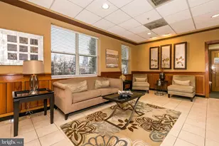 23 Pierside Dr, Baltimore, MD 21230 - Photo 3