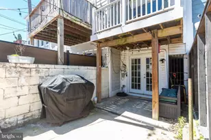 1217 S Clinton St, Baltimore, MD 21224 - Photo 43