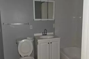 5035 Denmore Ave, Baltimore, MD 21215 - Photo 7