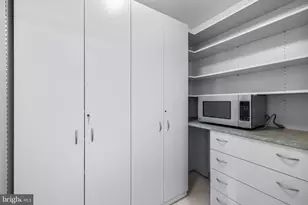 3801 Canterbury Rd, Baltimore, MD 21218 - Photo 57