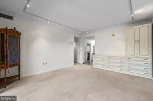 3801 Canterbury Rd, Baltimore, MD 21218 - Photo 31