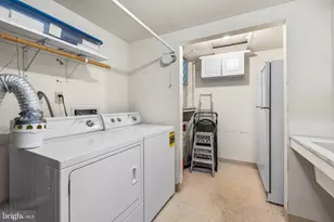 3801 Canterbury Rd, Baltimore, MD 21218 - Photo 55