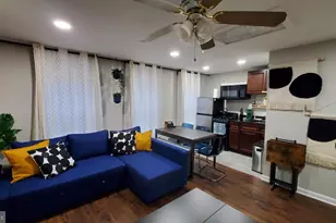 244 S Exeter St, Baltimore, MD 21202 - Photo 3