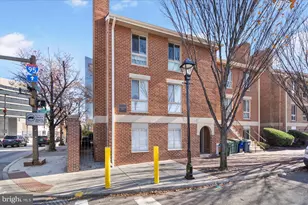 401 S Sharp St, Baltimore, MD 21201 - Photo 11