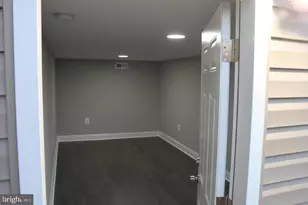 727 Mt Holly St, Baltimore, MD 21229 - Photo 3