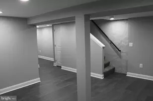 727 Mt Holly St, Baltimore, MD 21229 - Photo 17