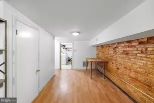 1048 W Barre St, Baltimore, MD 21230 - Photo 15