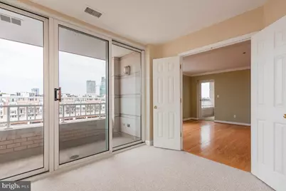100 Harborview Drive #311, Baltimore, MD 21230 - Photo 21
