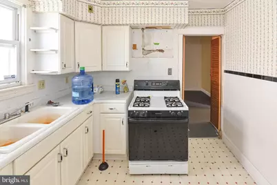 2431 E Oliver Street, Baltimore, MD 21213 - Photo 31