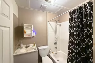 2826 E Monument St, Baltimore, MD 21205 - Photo 15