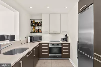 23 Pierside Drive #219, Baltimore, MD 21230 - Photo 11