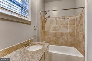 1020 W Lombard St, Baltimore, MD 21223 - Photo 13