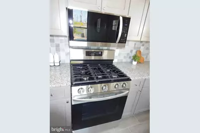 3042 E Monument Street, Baltimore, MD 21205 - Photo 17