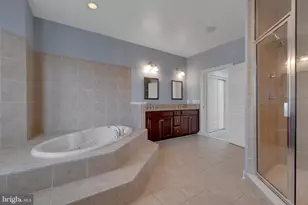 915 Valencia Ct, Baltimore, MD 21230 - Photo 21