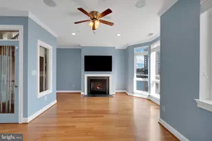915 Valencia Ct, Baltimore, MD 21230 - Photo 11