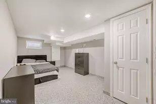 703 N Port St, Baltimore, MD 21205 - Photo 23