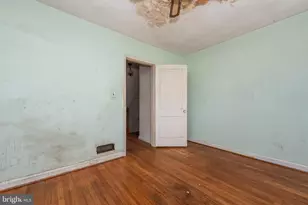 6910 Gough St, Baltimore, MD 21224 - Photo 11