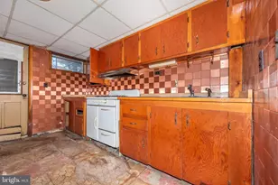 6910 Gough St, Baltimore, MD 21224 - Photo 15