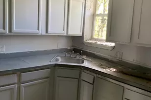2813 Riggs Ave, Baltimore, MD 21216 - Photo 5