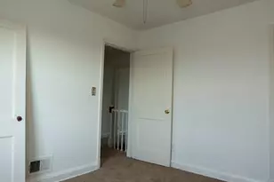 3812 Ravenwood Ave, Baltimore, MD 21213 - Photo 13
