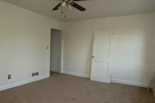 3812 Ravenwood Ave, Baltimore, MD 21213 - Photo 11