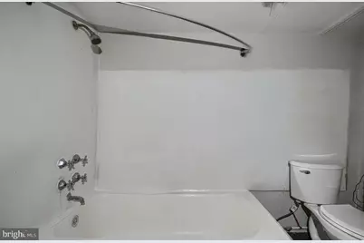 4806 Reisterstown Road, Baltimore, MD 21215 - Photo 33