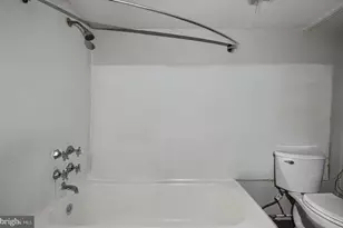 4806 Reisterstown Rd, Baltimore, MD 21215 - Photo 33