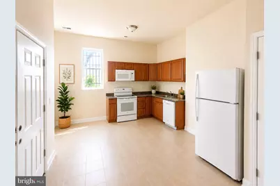 25 W North Avenue, Baltimore, MD 21201 - Photo 3