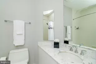 100 Harborview Dr, Baltimore, MD 21230 - Photo 29