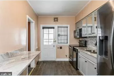 1618 Roundhill Road, Baltimore, MD 21218 - Photo 13