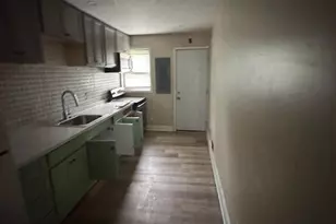 1535 Holbrook St, Baltimore, MD 21202 - Photo 3