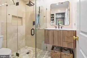 6308 Ivymount Rd, Baltimore, MD 21209 - Photo 11