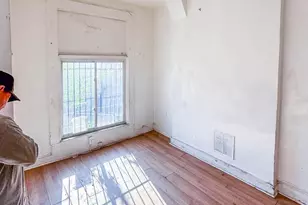 1218 Montford Ave N, Baltimore, MD 21213 - Photo 3
