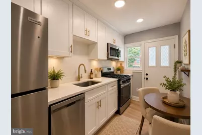 105 Upmanor Road, Baltimore, MD 21229 - Photo 9